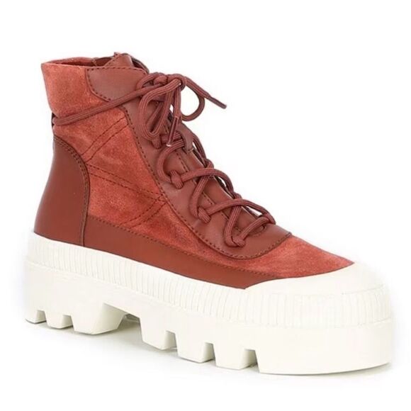 GIANNI BINI Wander Lust Lug Sole Platform Booties Rust Red Size 6.5 - Picture 1 of 8